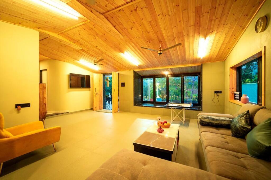 Spicy Mango Lakeside Abode - Luxurious Villa In Pawana Lonavala Eksteriør bilde